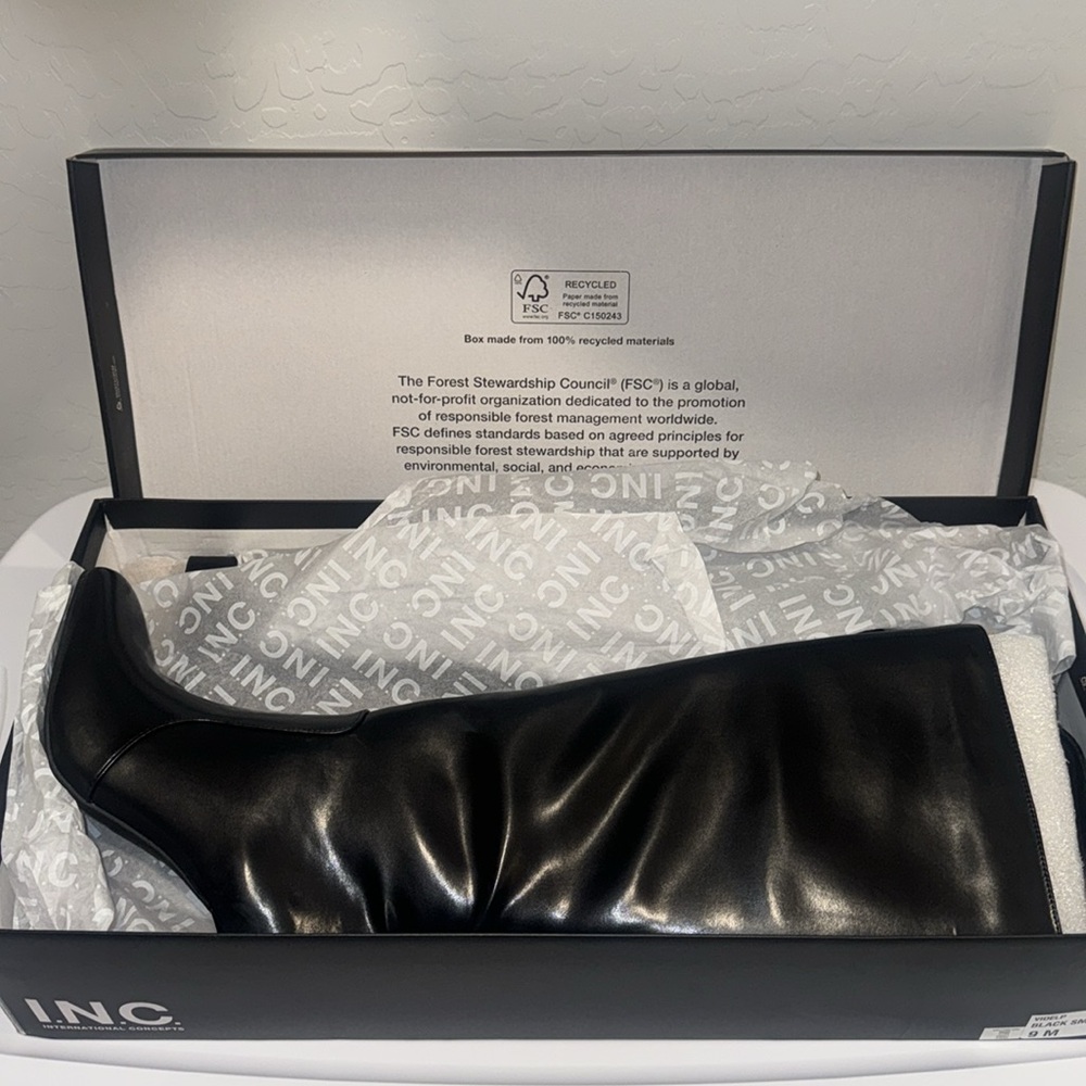 I.N.C BLACK KNEE BOOTS BRAND NEW Size 9